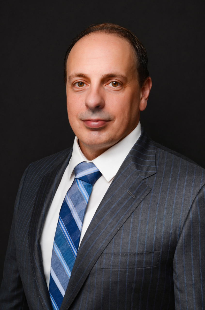 Portrait of Michael Pautauros